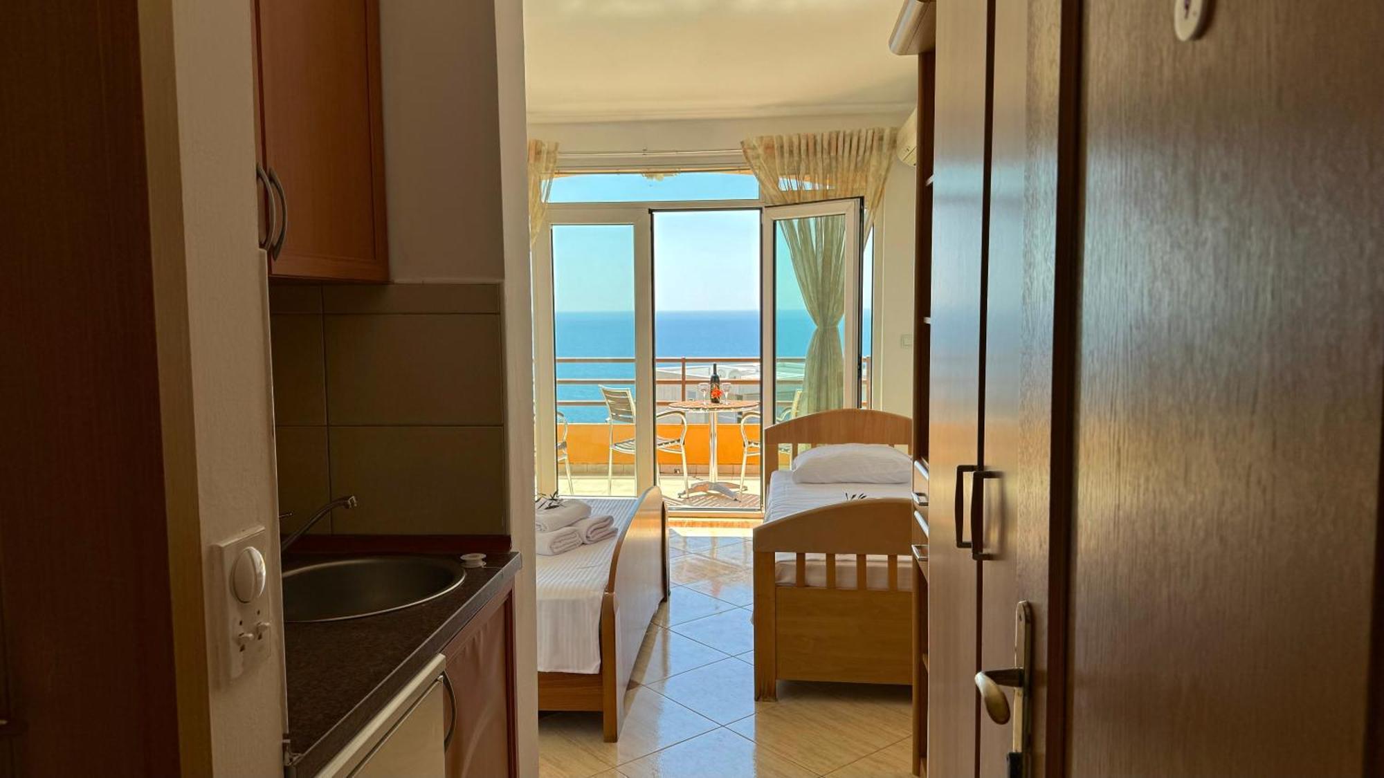 Sea La Vie Apartments Улцин Екстериор снимка