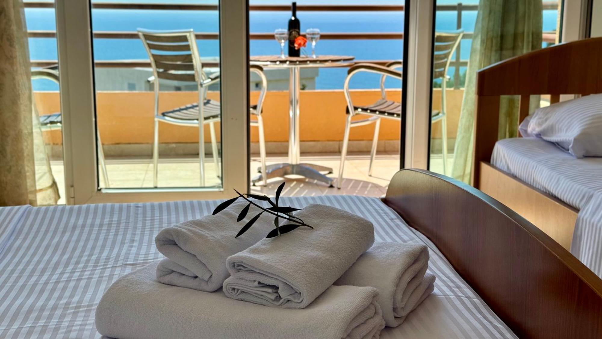 Sea La Vie Apartments Улцин Екстериор снимка