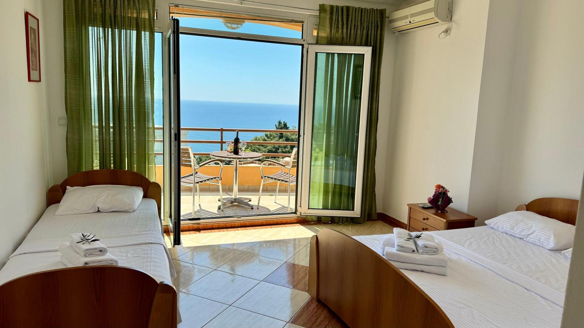 Sea La Vie Apartments Улцин Екстериор снимка