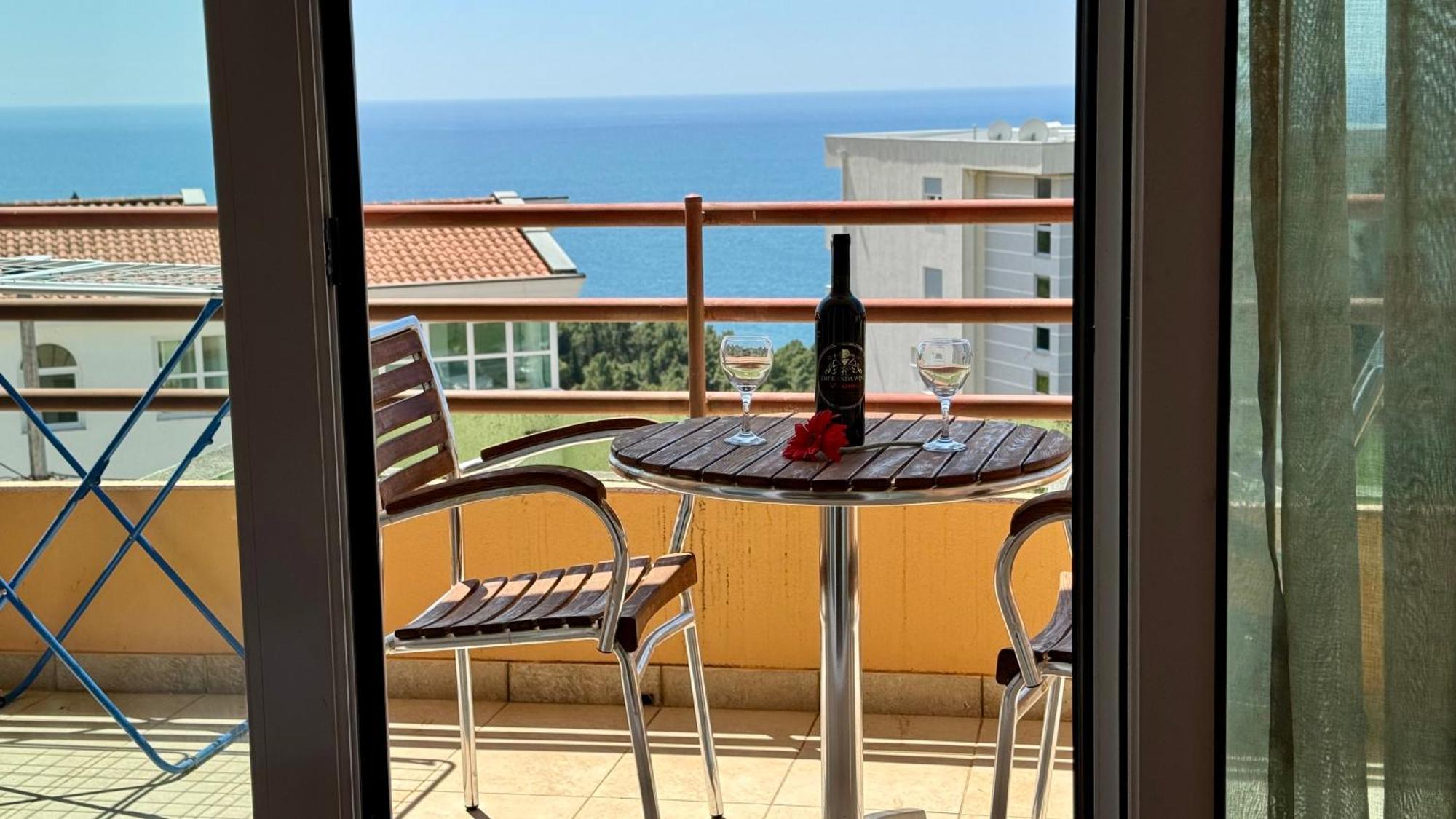 Sea La Vie Apartments Улцин Екстериор снимка