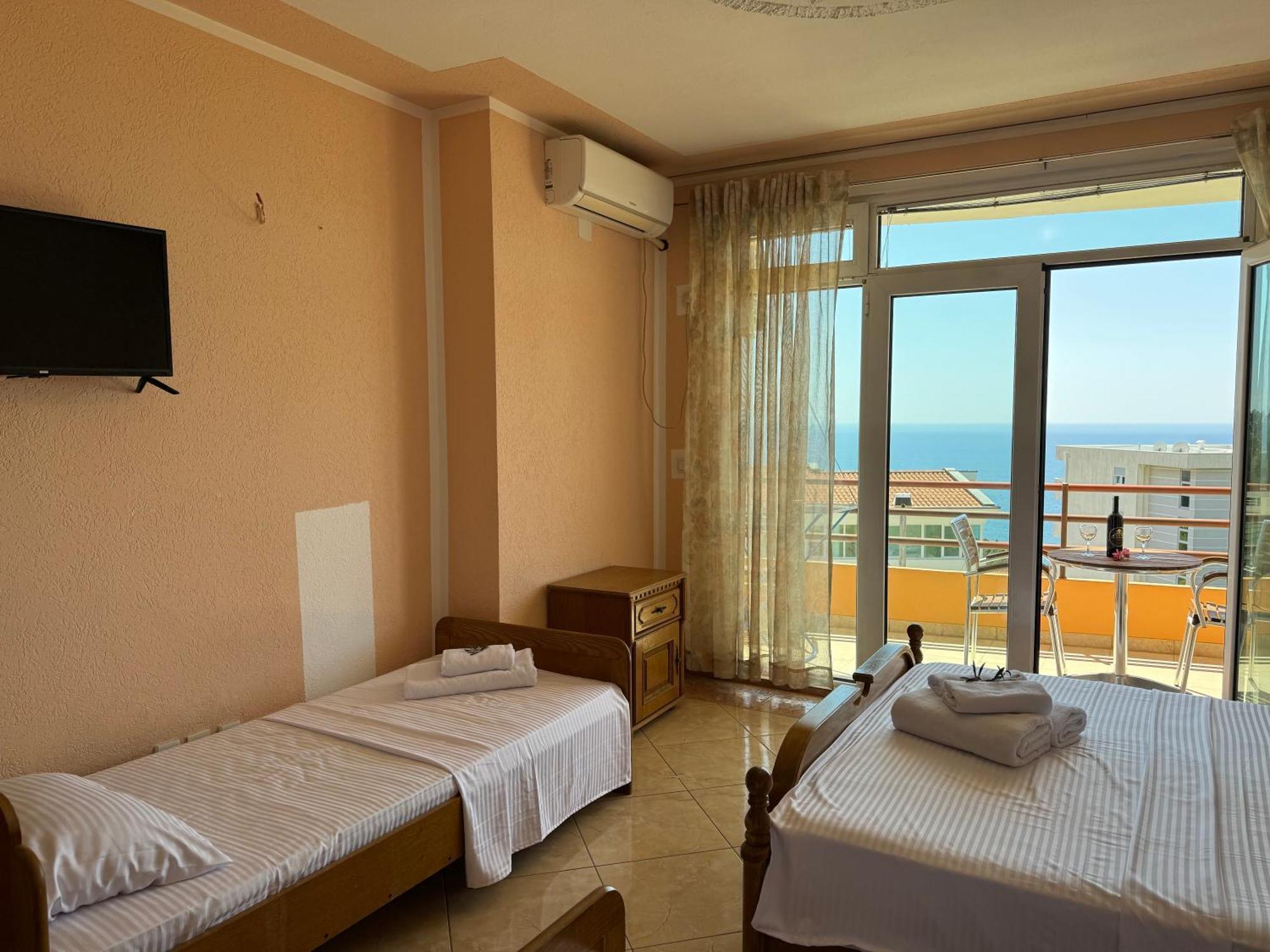 Sea La Vie Apartments Улцин Екстериор снимка